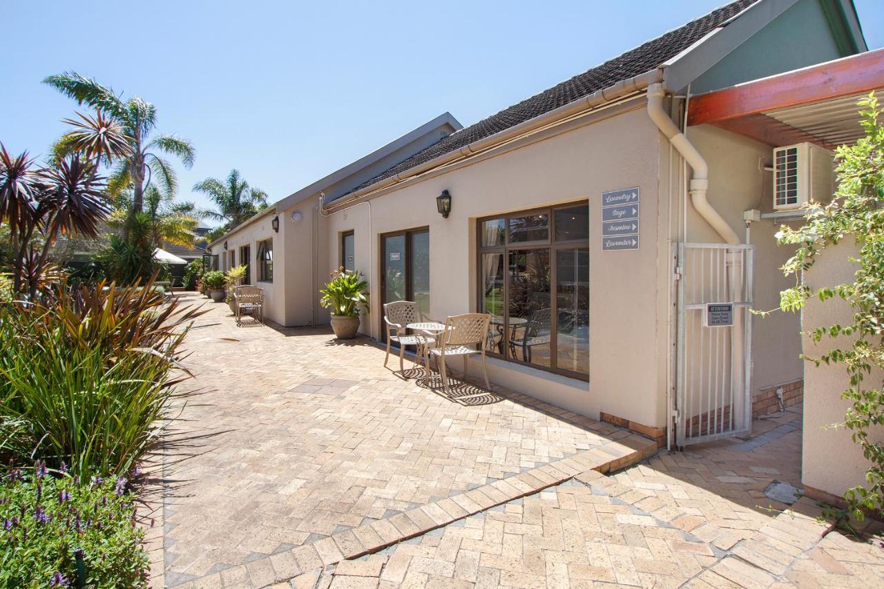 2 On Lismore Guesthouse Tokai Экстерьер фото