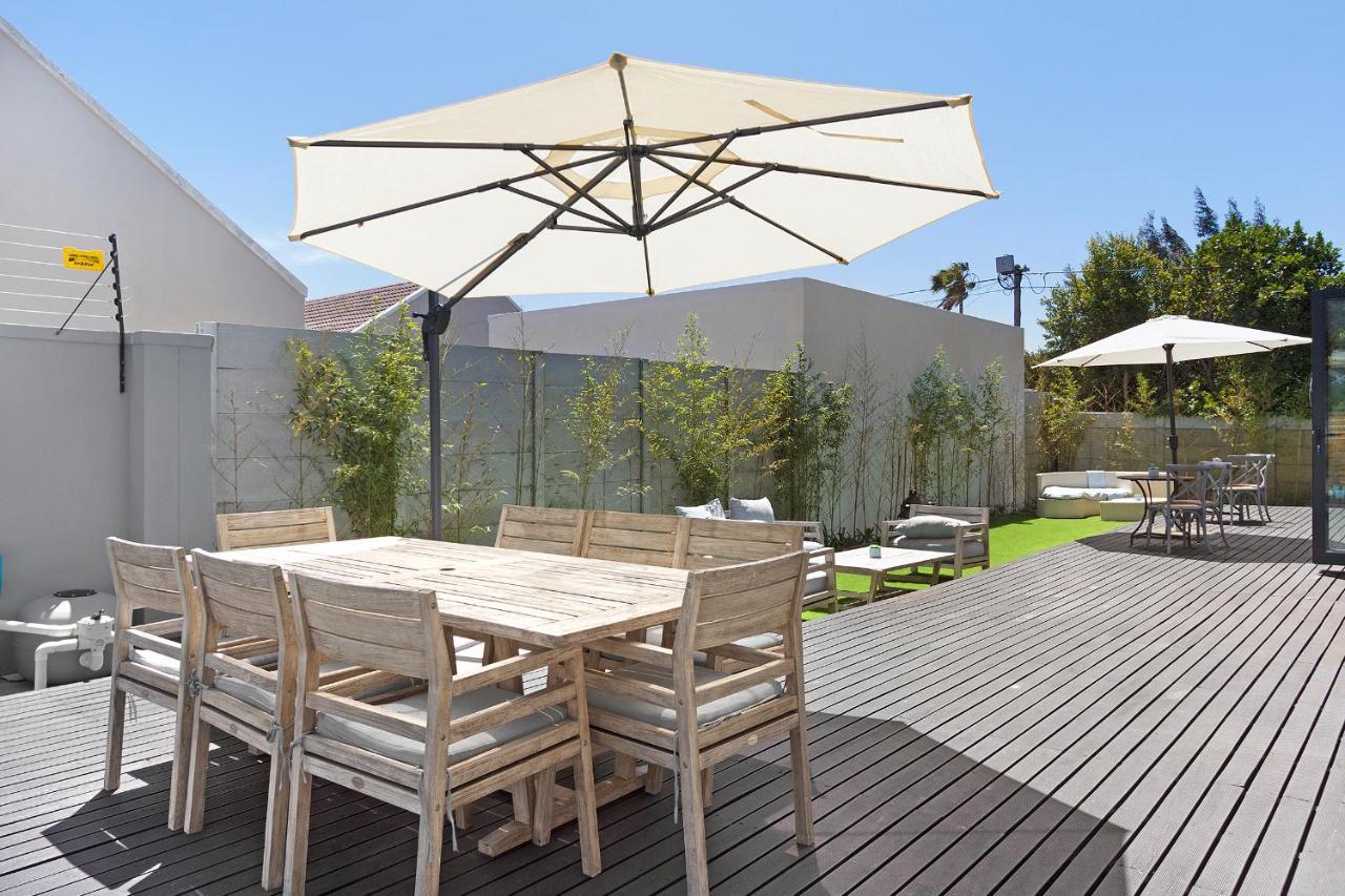 2 On Lismore Guesthouse Tokai Экстерьер фото