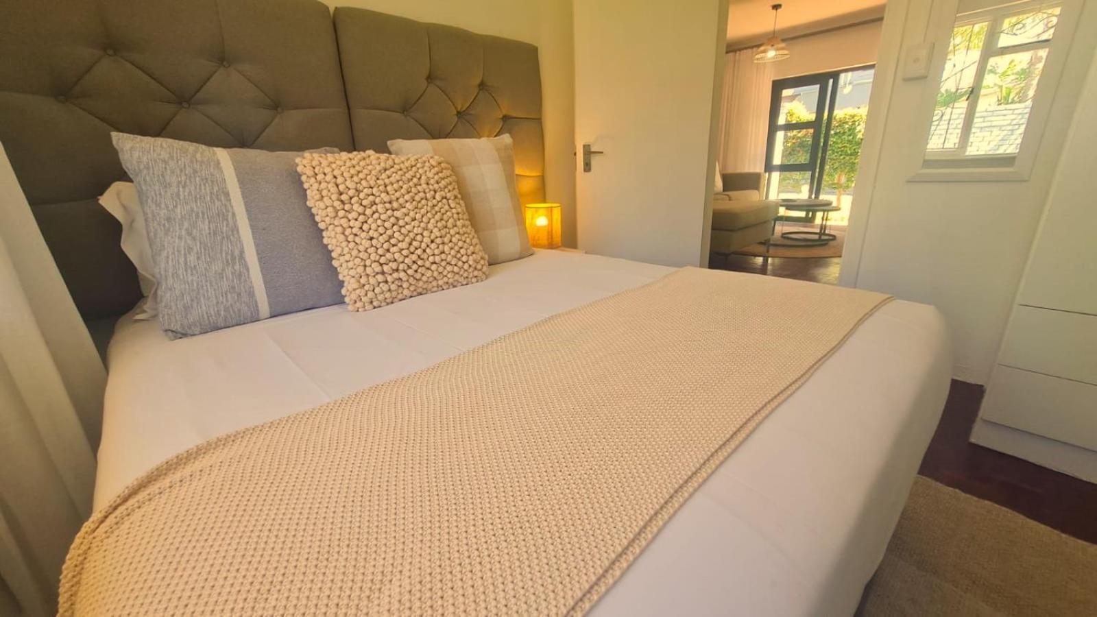 2 On Lismore Guesthouse Tokai Экстерьер фото