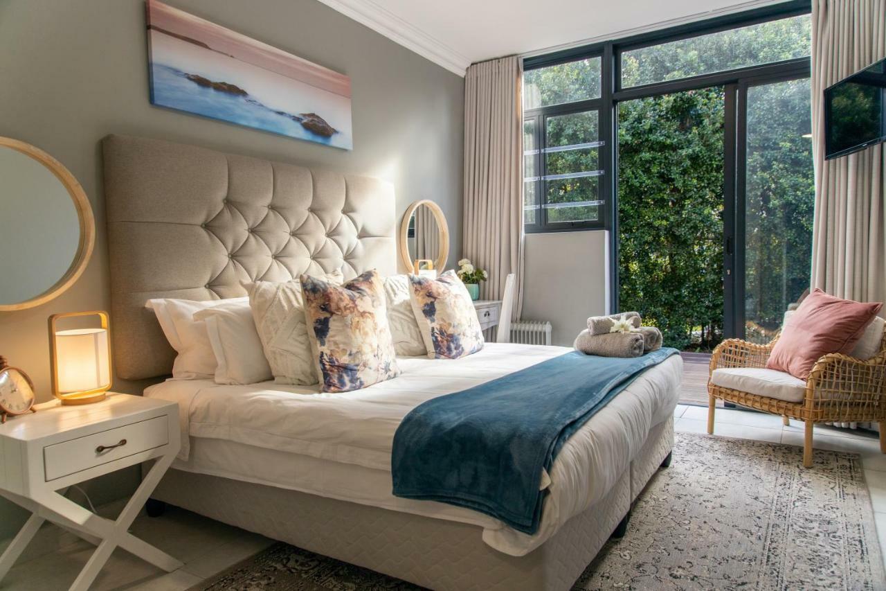 2 On Lismore Guesthouse Tokai Экстерьер фото